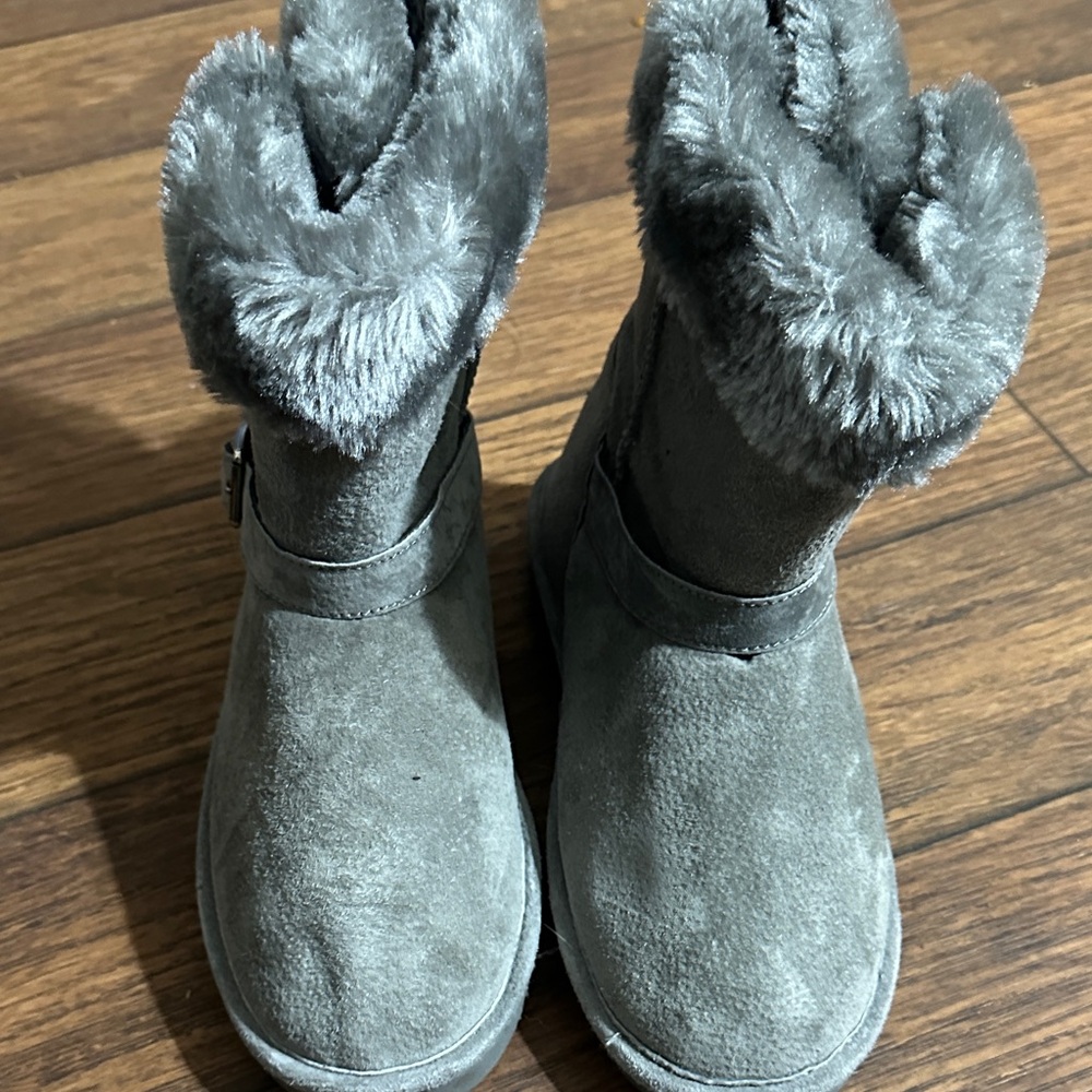 Lamo Charcoal Faux Fur Boots